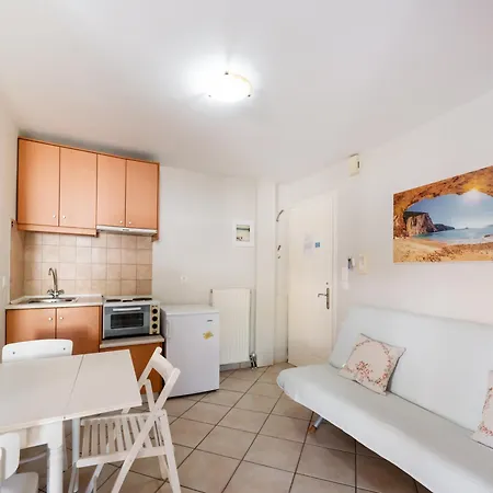 Nick's Apartment *